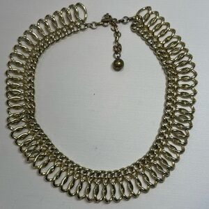 Gold colored choker 17" necklace vintage